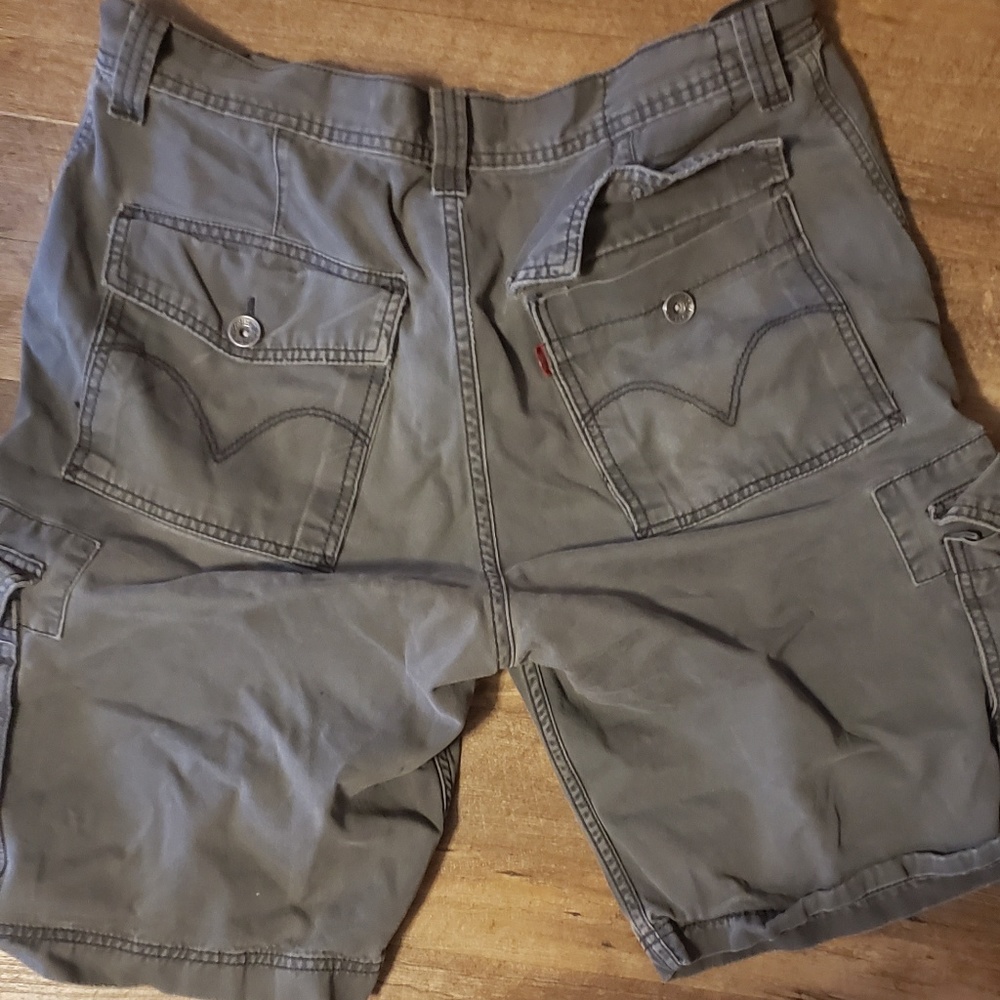Levi's cargo short
